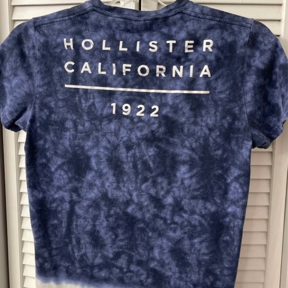 Hollister t-shirts x2 (Size S) - Picture 6 of 9